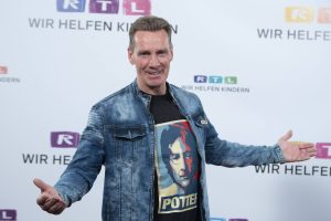 Jürgen Milski empört: „Geht gar nicht!“ – Frau mit Säugling auf Ballermann-Party