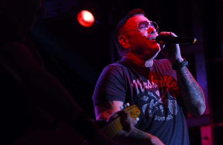 Steve Harwell: Smash Mouth-Sänger liegt im Sterben