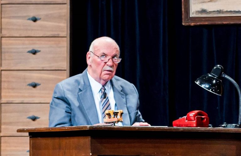 Trauer um Karlheinz Hartmann: Schauspieler stirbt mit 73 Jahren