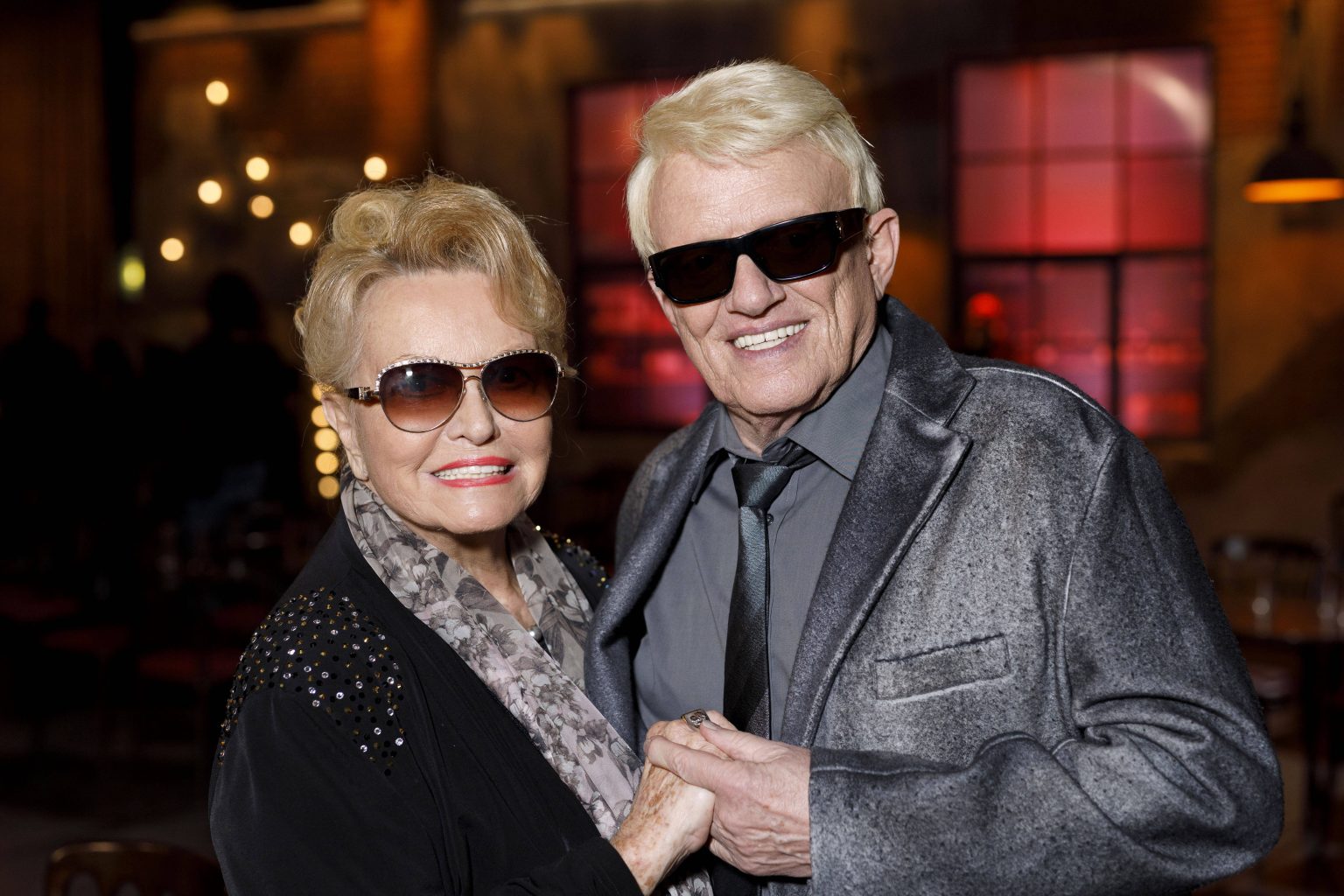 Hannelores Grab ist kein Gewöhnliches! Heino hat sich etwas Besonderes einfallen lassen