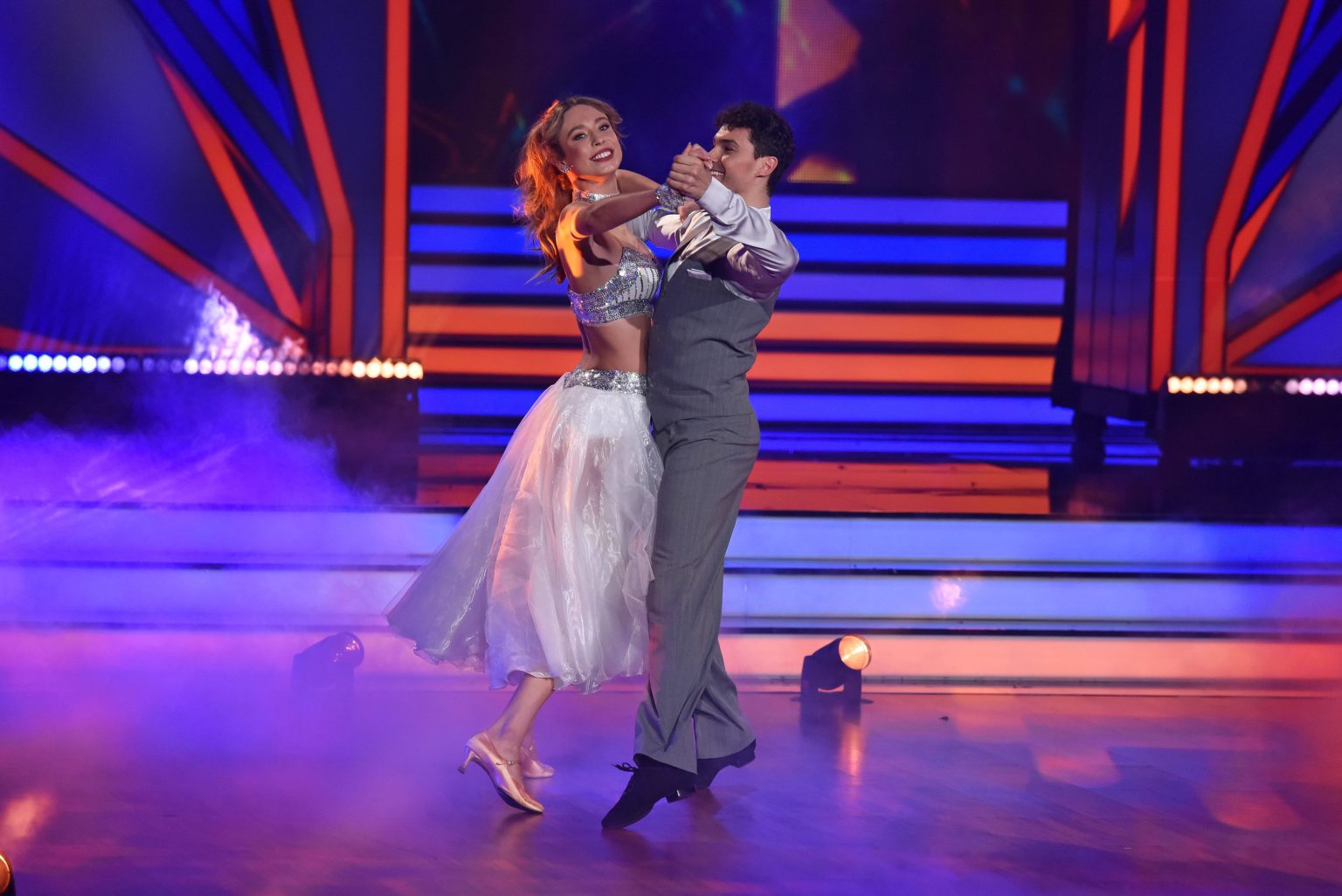 „Let’s Dance“-Star sorgt mit freizügigen Fotos für Wirbel