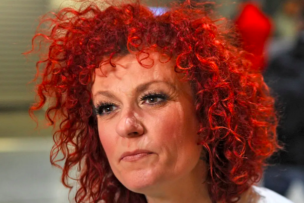 Dschungelcamp-Finale: Lucy erobert die Dschungelkrone, als die Königin beinahe zusammenbricht!