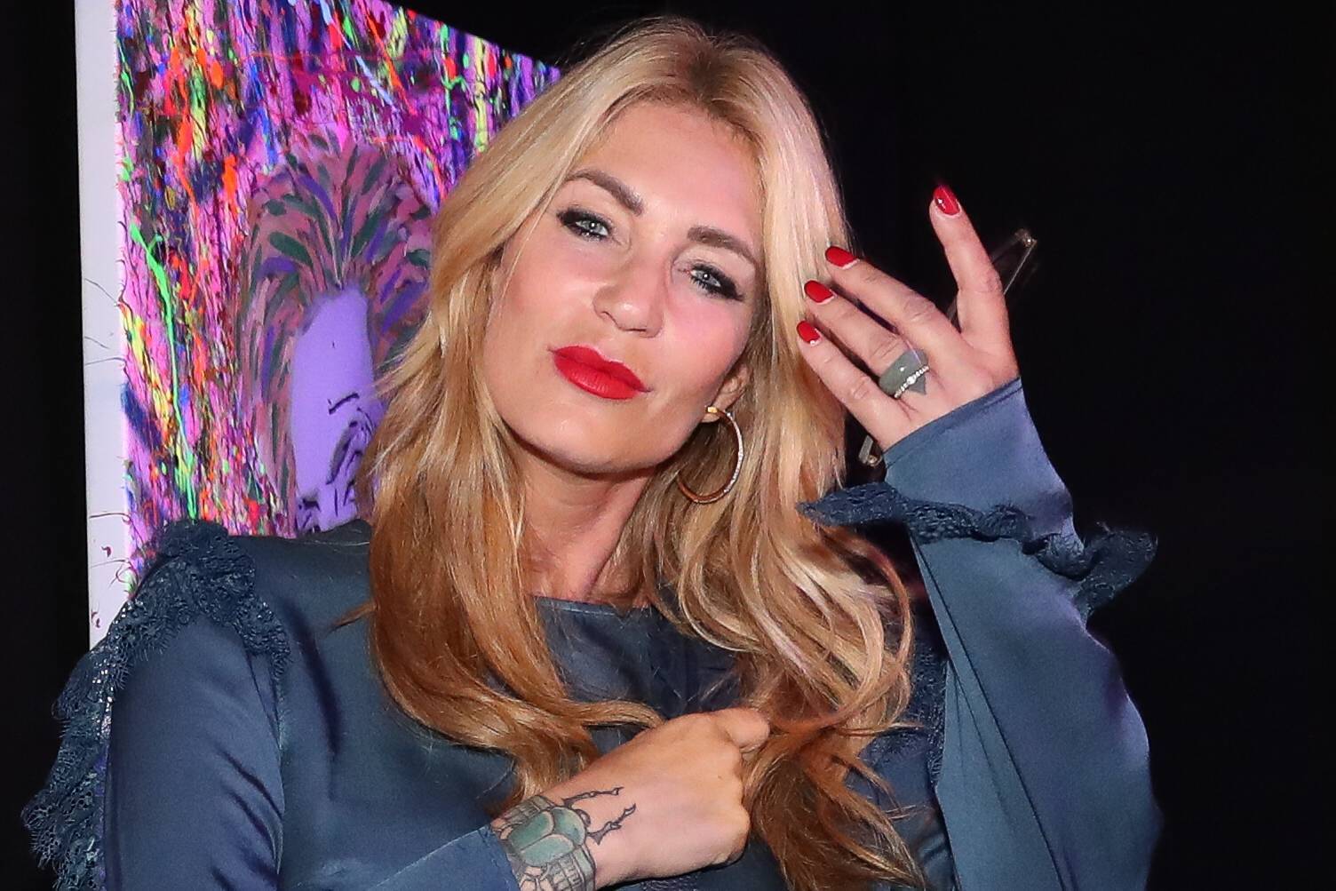 Sarah Kern komplett hüllenlos: Foto sorgt kurz vor Dschungelcamp für Wirbel