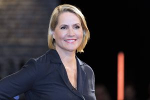 Judith Rakers: „Tagesschau“-Sprecherin lässt am FKK-Strand alle Hüllen fallen