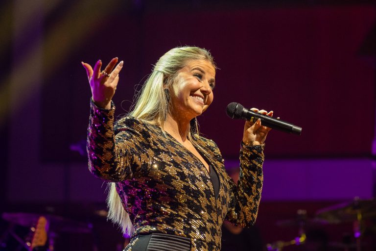 „Endlich darf ich es euch verraten“: Beatrice Egli verkündet Schlager-Hammer