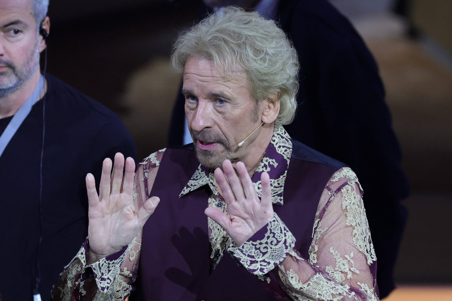 Thomas Gottschalk: TV-Ikone wehrt sich gegen Fummel-Vorwürfe bei „Wetten, dass..?“