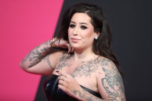 Jolina Mennen: Dschungelcamp-Star wurde mit Messer attackiert