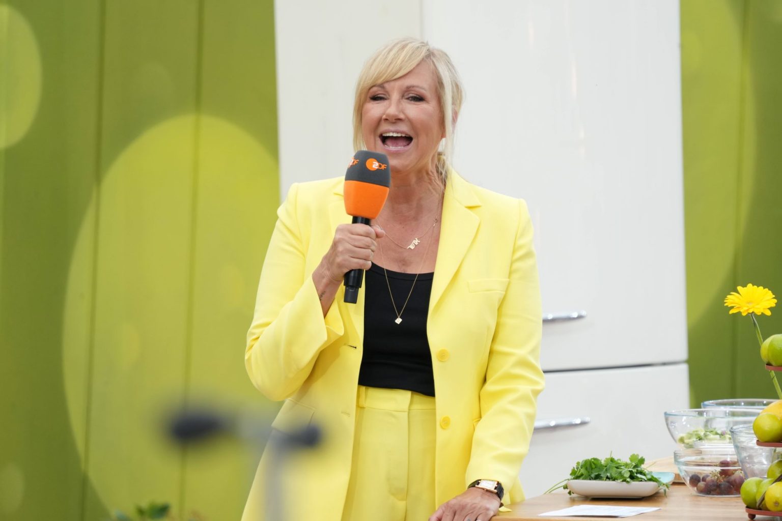 „ZDF-Fernsehgarten“: Andrea Kiewel unterläuft peinlicher Patzer zum Auftakt