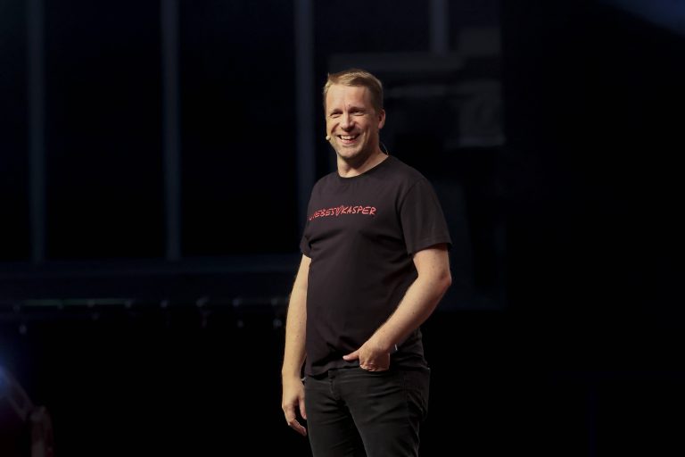 In TV-Show: Oliver Pocher demütigt Zuschauerin – Sender distanziert sich