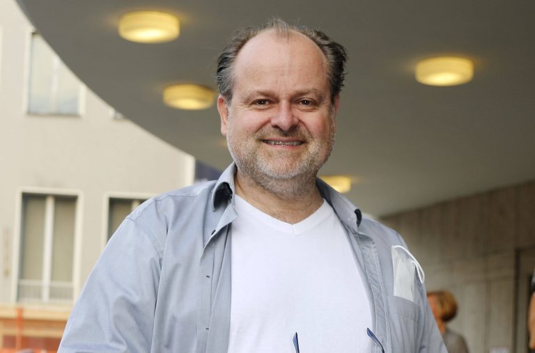 Nach Heinz Hoenig: Weiterer TV-Star bittet nach Operation um Spenden