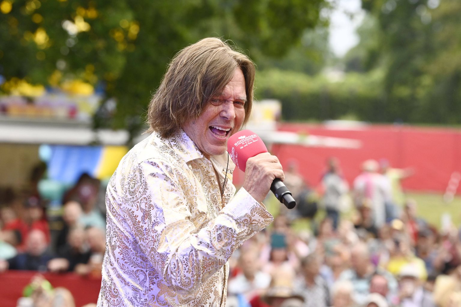 Überraschungs-Auftritt: Plötzlich steht Jürgen Drews auf der Bühne