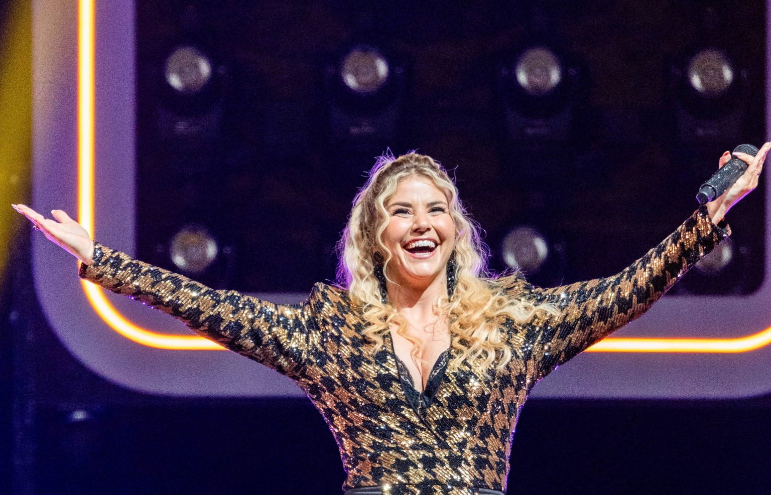 Beatrice Egli auf Tour 2026: So teuer sind die Tickets