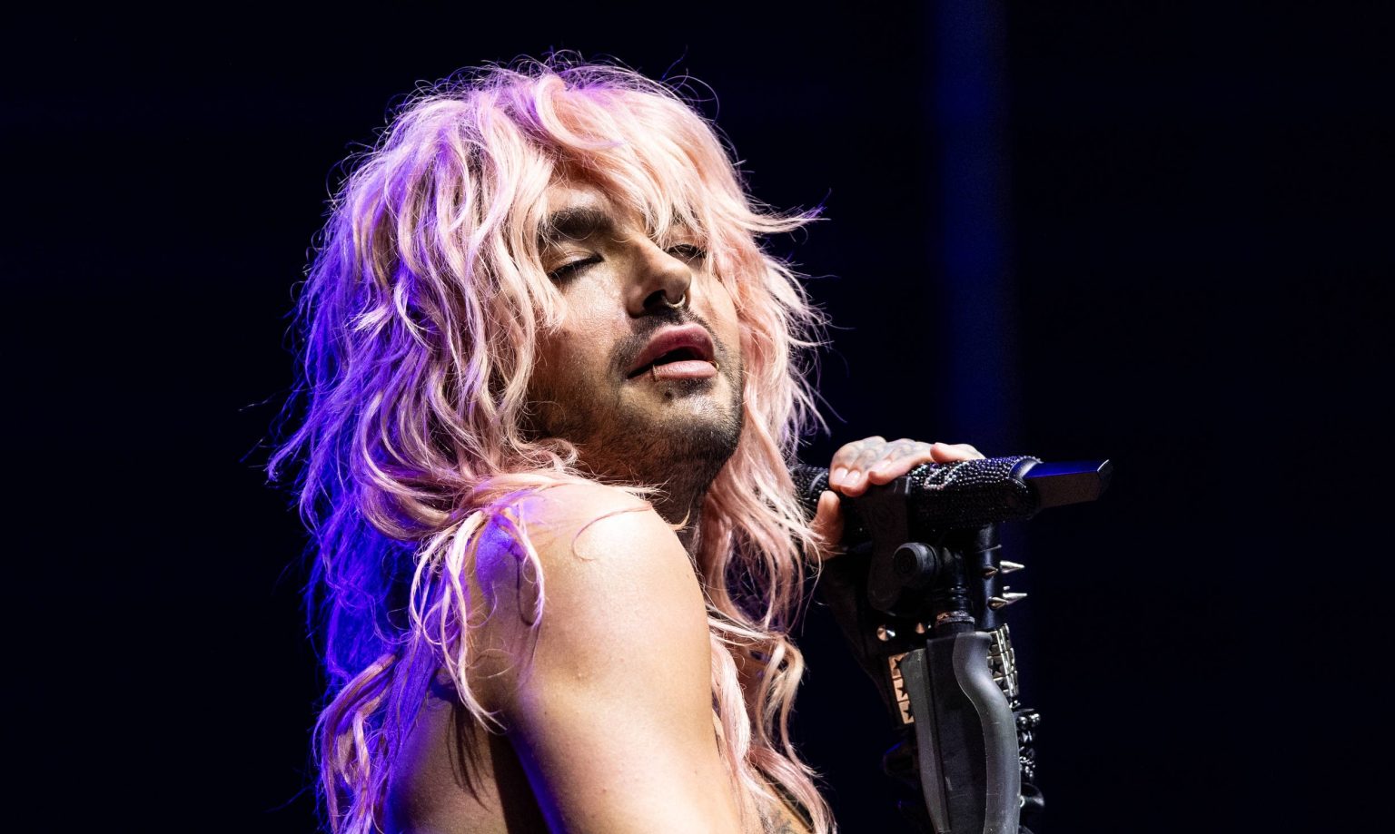 Bill Kaulitz auf Flirtkurs: Deutscher Nationalspieler im Visier