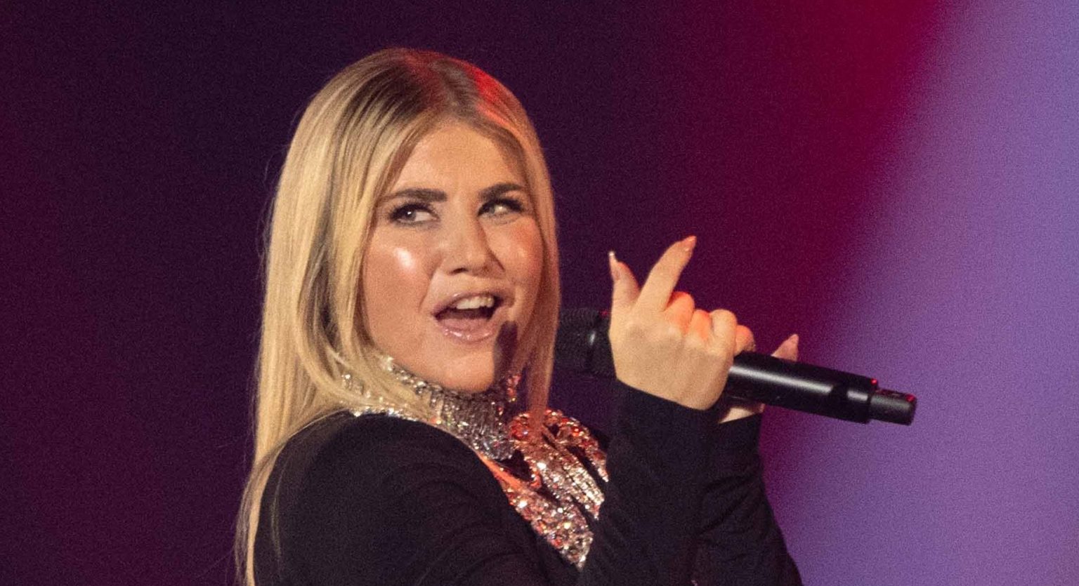 „Wunderschön“: Beatrice Egli verzaubert im Winterwonderland