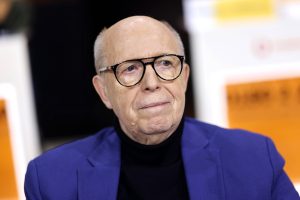 Ein letztes Mal: Tränenreicher Abschied für Reiner Calmund bei “Grill den Henssler”