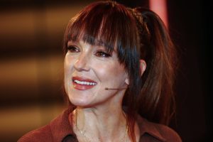 Carolin Kebekus entfacht Diskussion über rassistische Polizeigewalt