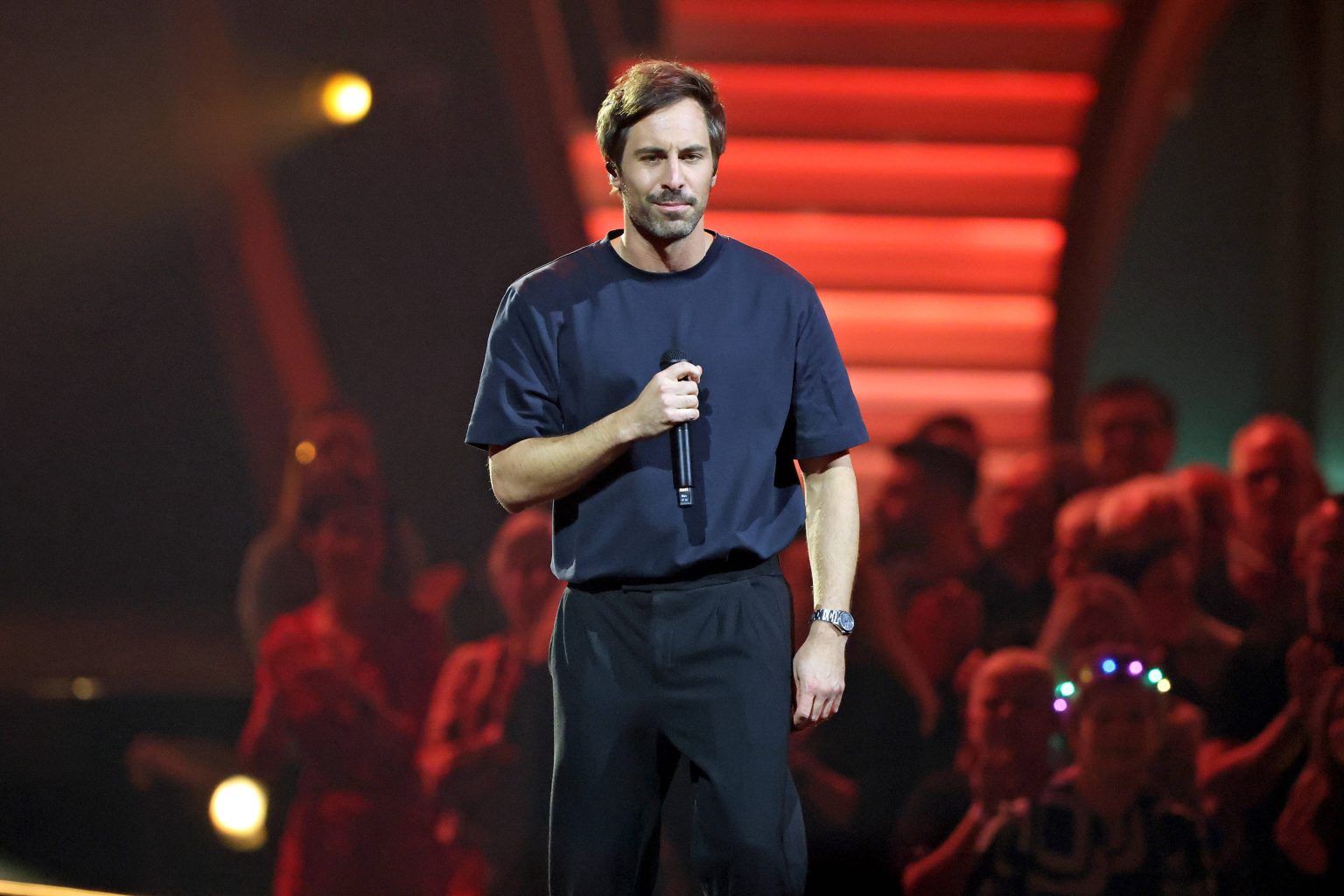 “Innerer Kampf”: Max Giesinger spricht über heftigen Liebeskummer