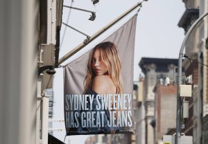 “Das ist ein künstlich erzeugter Skandal”: Experte äußert sich zu Wirbel um Sydney Sweeney