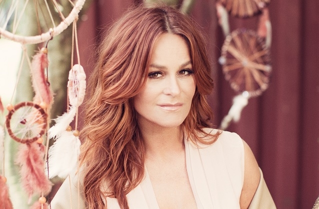 Andrea Berg veröffentlicht ein wunderbares Video zur Single “Ja ich will”.