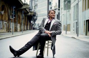 Björn Landberg präsentiert sein neues Album “Herztöne”.