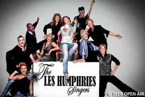 Les Humphries Singers