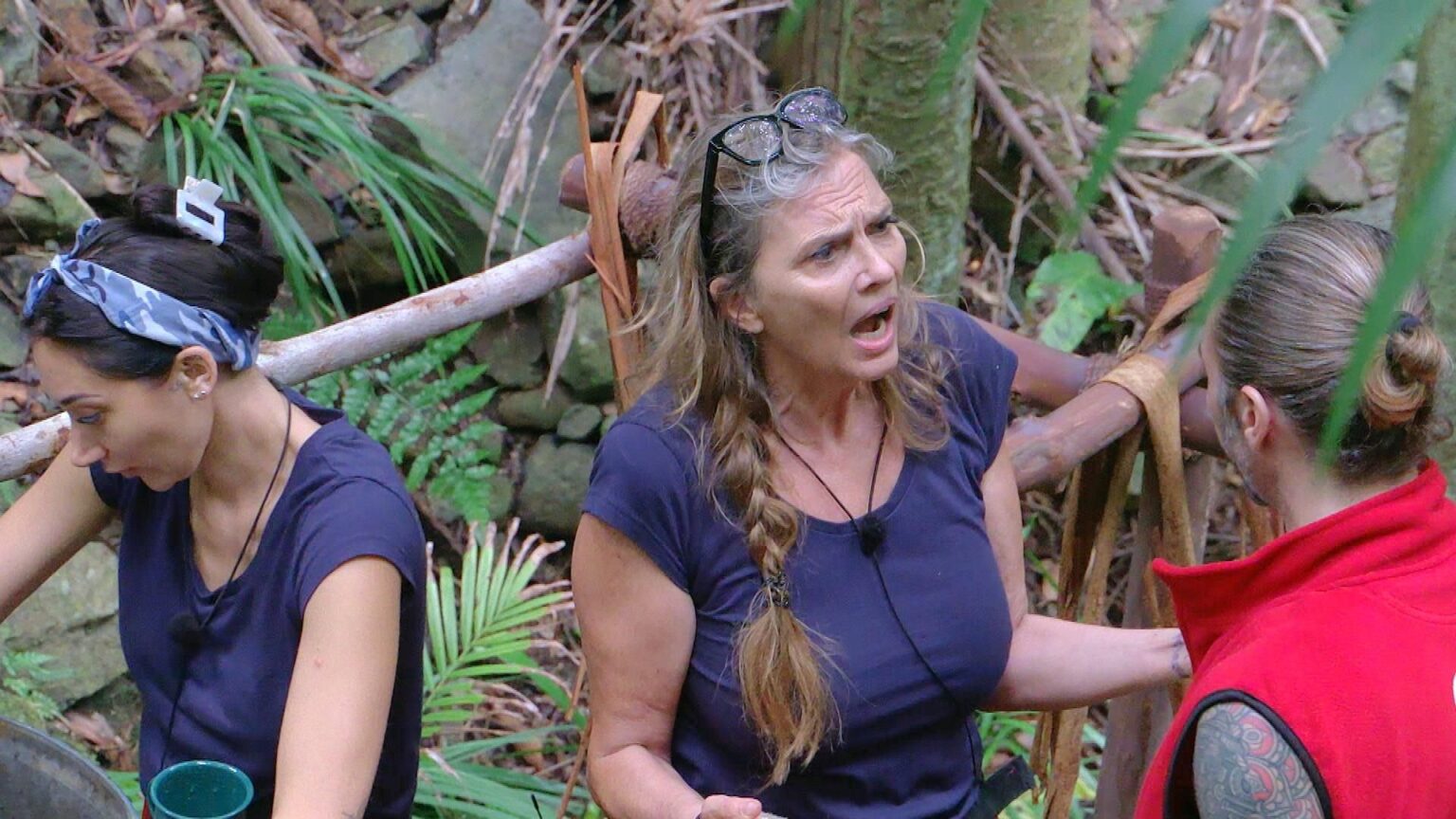 Eklat im Dschungelcamp: Nicole Belster-Boettcher geht auf Gil Ofarim los – ihre Worte treffen ihn hart