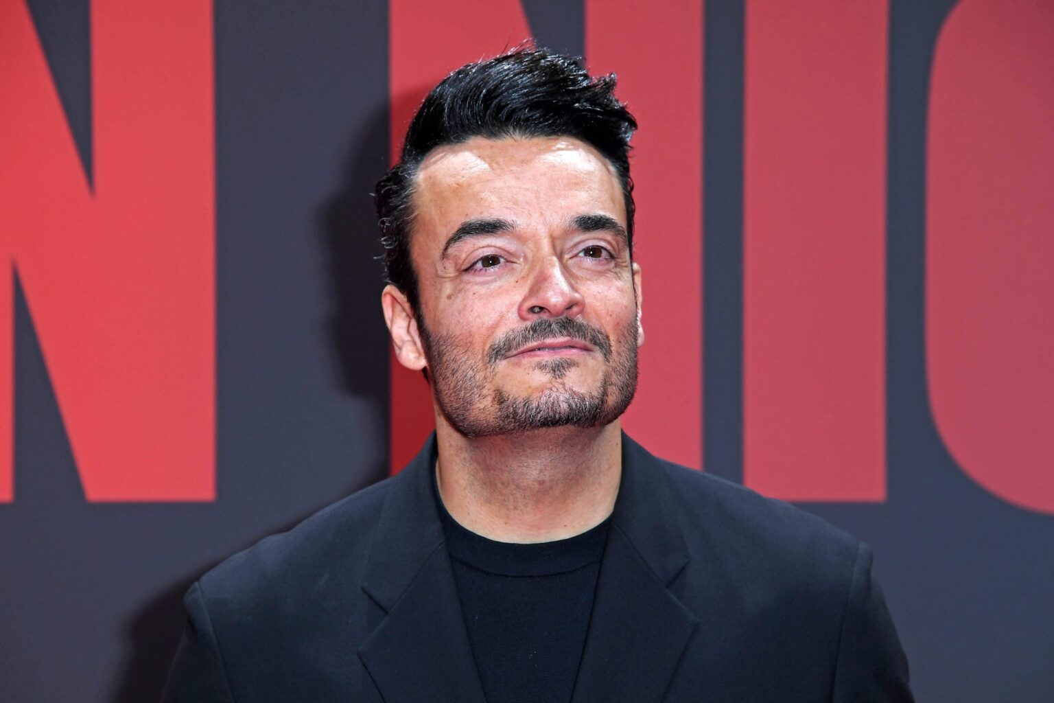 Fans erkennen ihn kaum wieder: Giovanni Zarrella mit kahlem Kopf