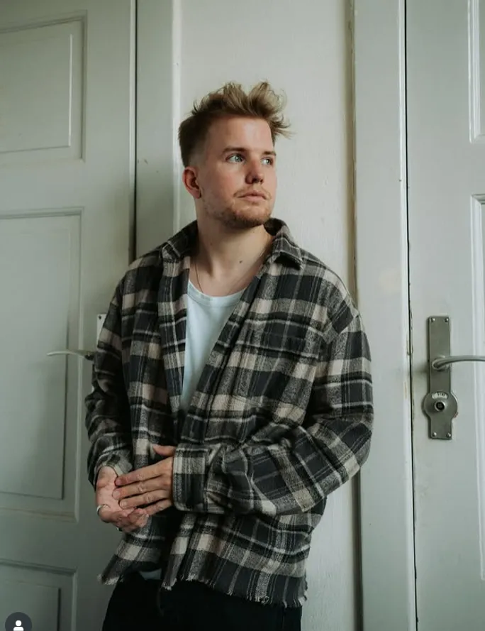 Instagram / kayefofficial