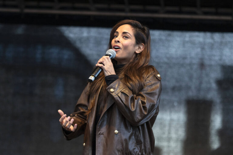 Collien Fernandes spricht offen über Sexismus im Fernsehen