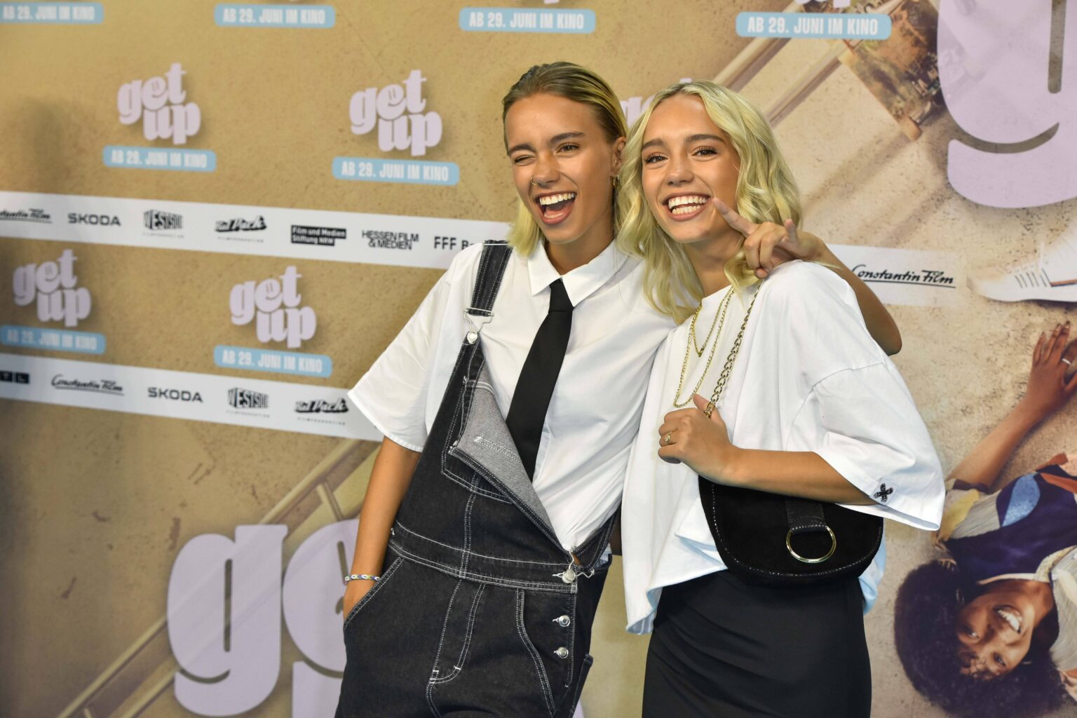 Lisa Mantler lächelt bei der Weltpremiere von Get Up in Köln