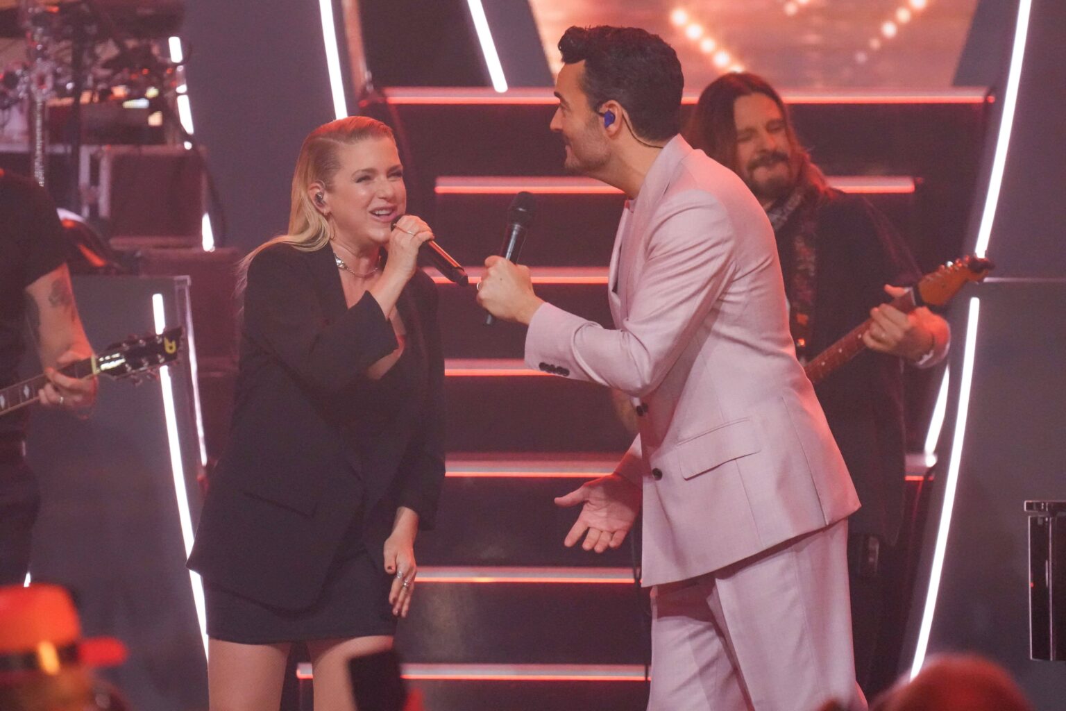 Jeanette Biedermann bei der Giovanni Zarrella Show in der Baden Arena Offenburg 2025