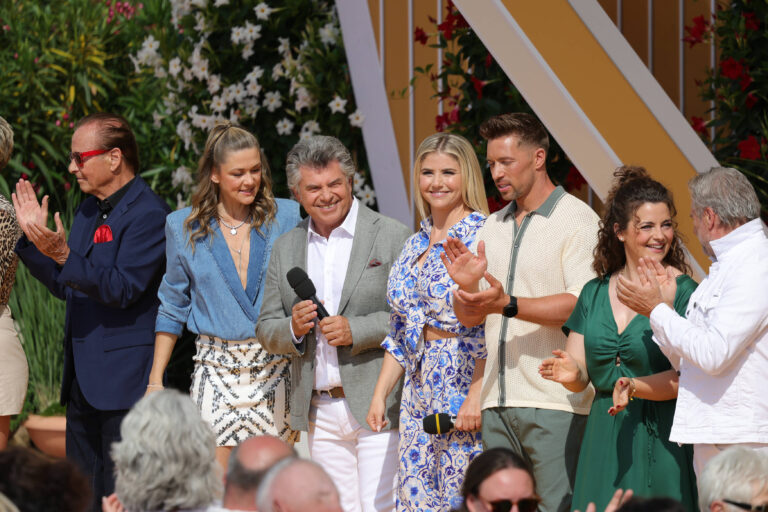 Andy Borg mit Schlagerstars beim IWS-Auftakt 2026 in Rulantica Rust