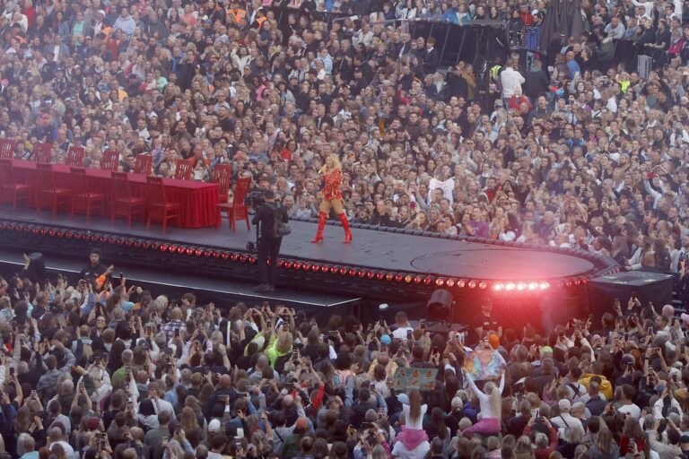 Helene Fischer live im Olympiastadion Berlin 360°-Tour 2026