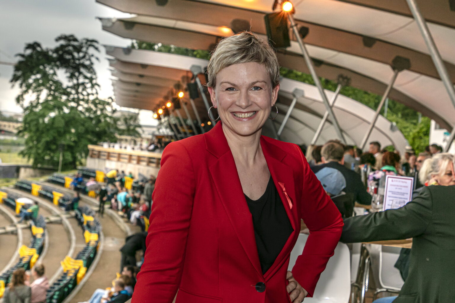 Karen Heinrichs, Moderatorin des Sat.1-Frühstücksfernsehens