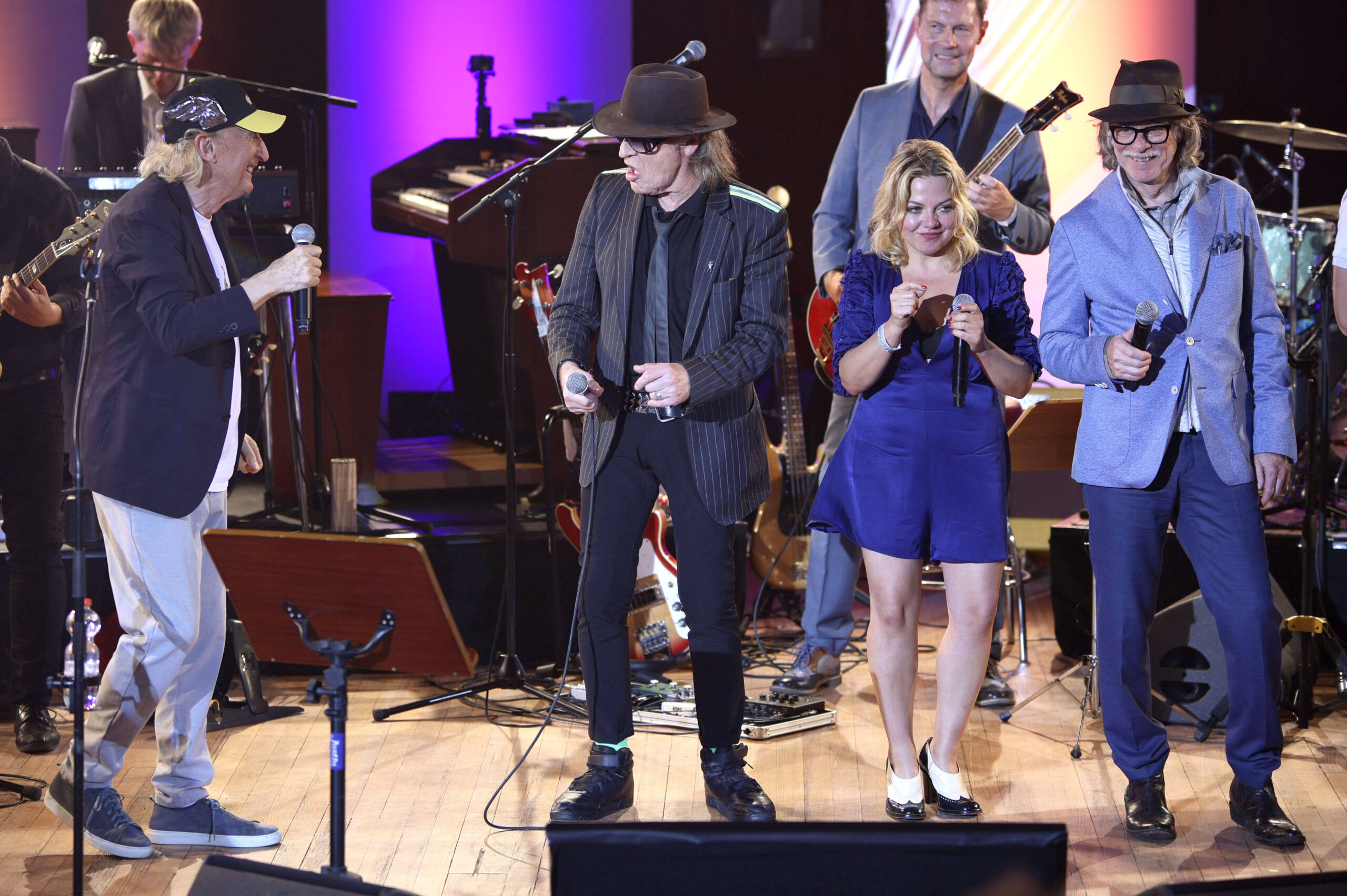 Otto Waalkes und Udo Lindenberg beim Jubiläumskonzert Get Back to Audimax in Hamburg