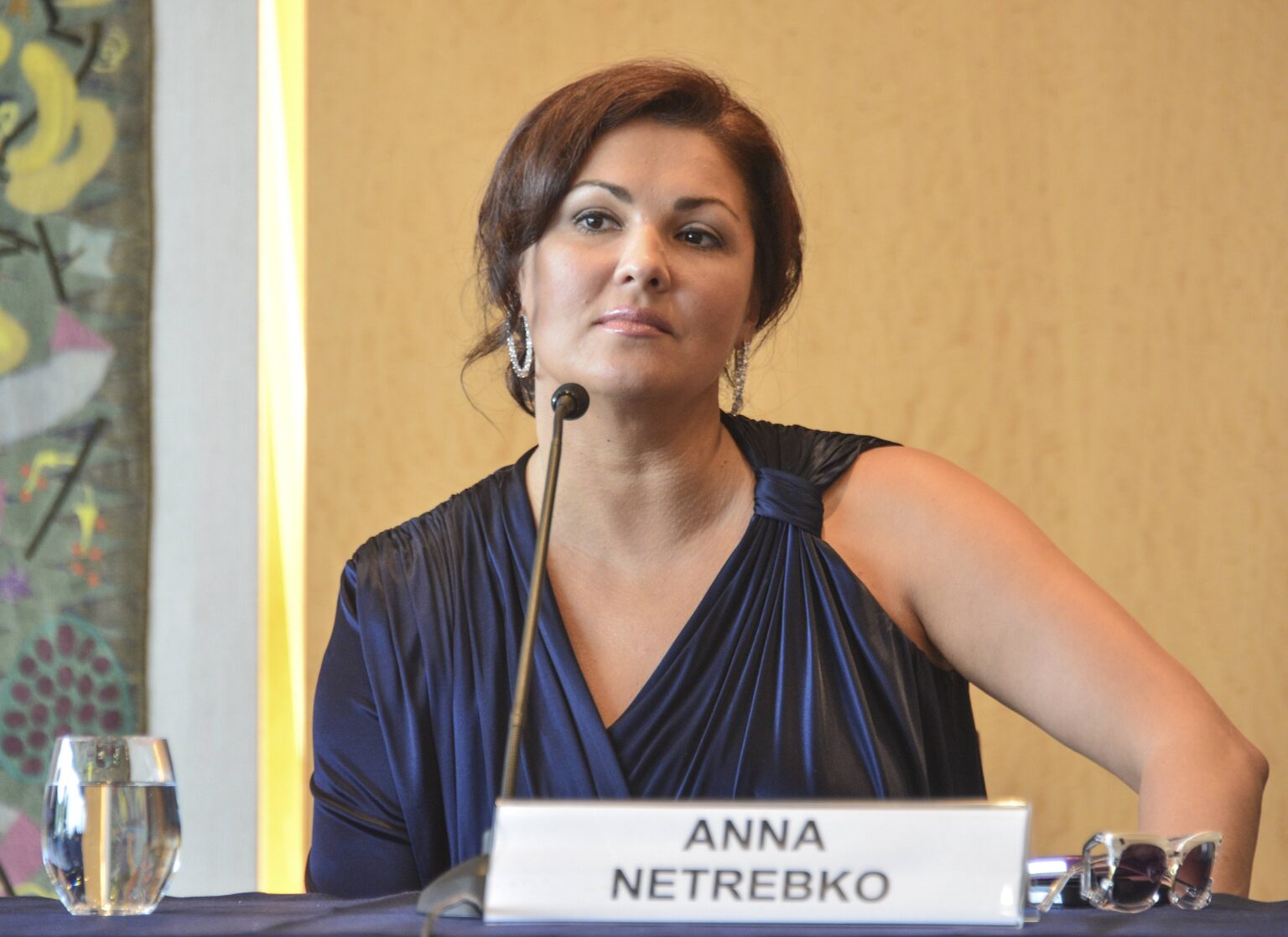 Anna Netrebko bei einer Pressekonferenz zu „Il Trovatore" bei den Salzburger Festspielen