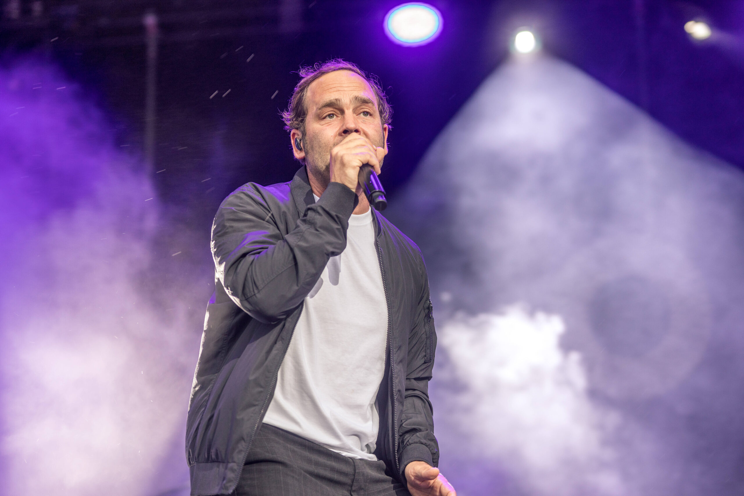 Bosse bei einem Live-Auftritt auf dem Highfield Festival