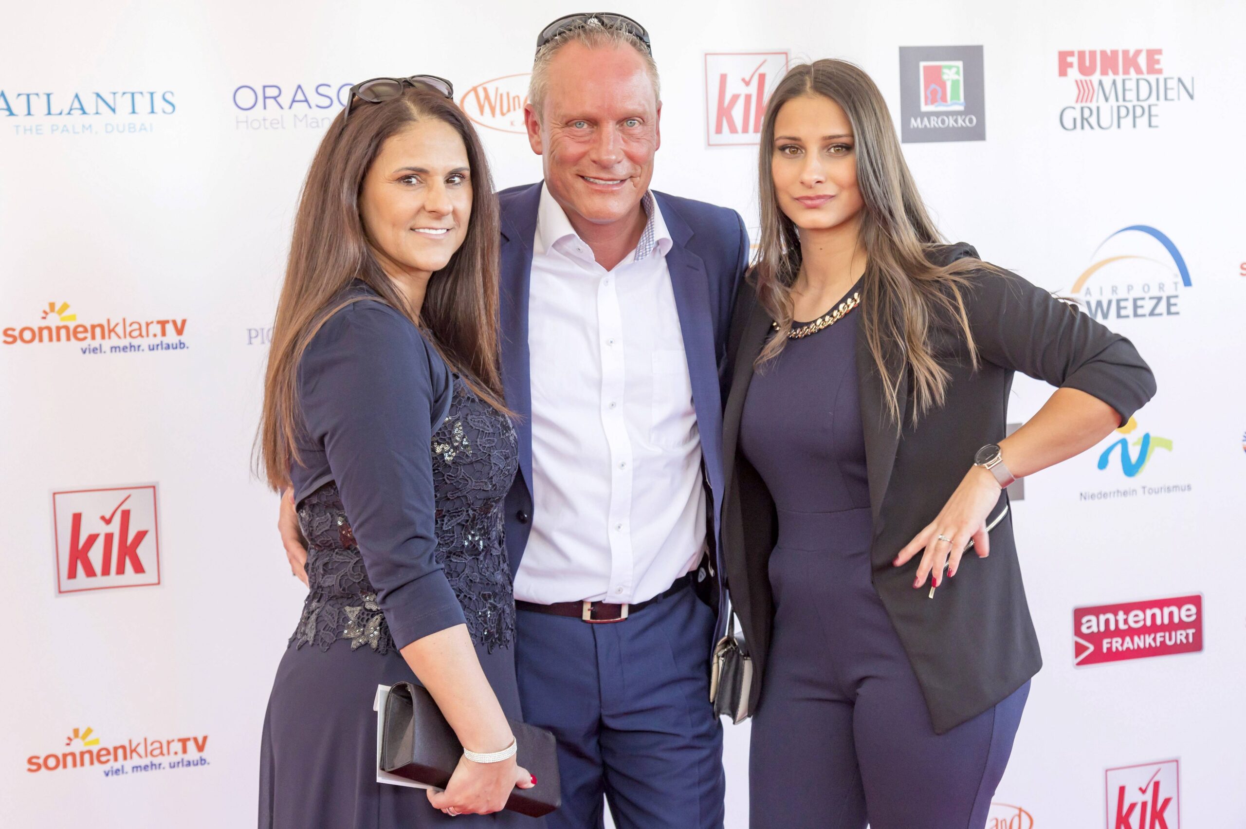 Marta, Jürgen und Sharon Trovato bei der Goldenen Sonne Gala 2018