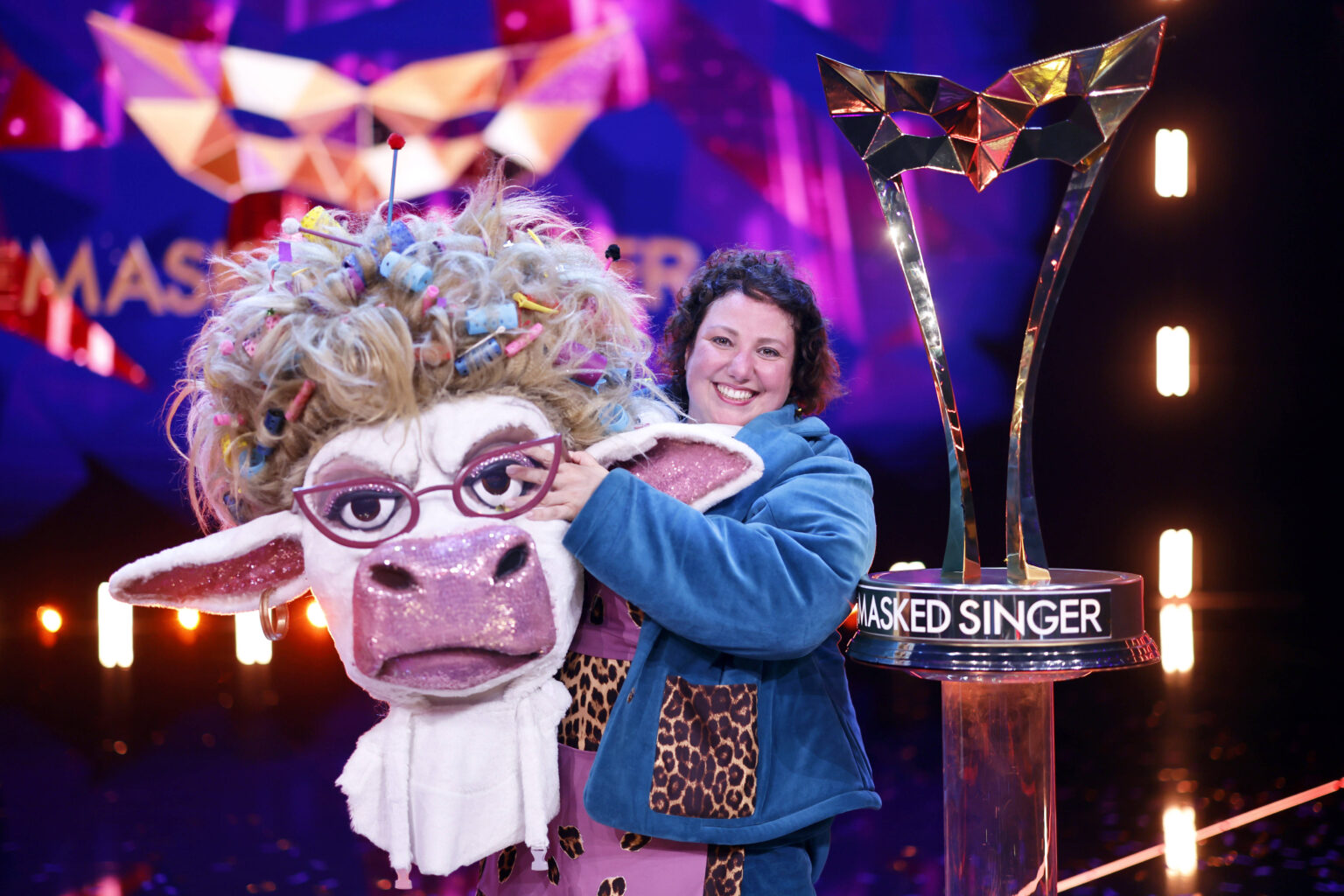 Schauspielerin Meltem Kaptan gewinnt als Figur „Muuhnika" bei „The Masked Singer"