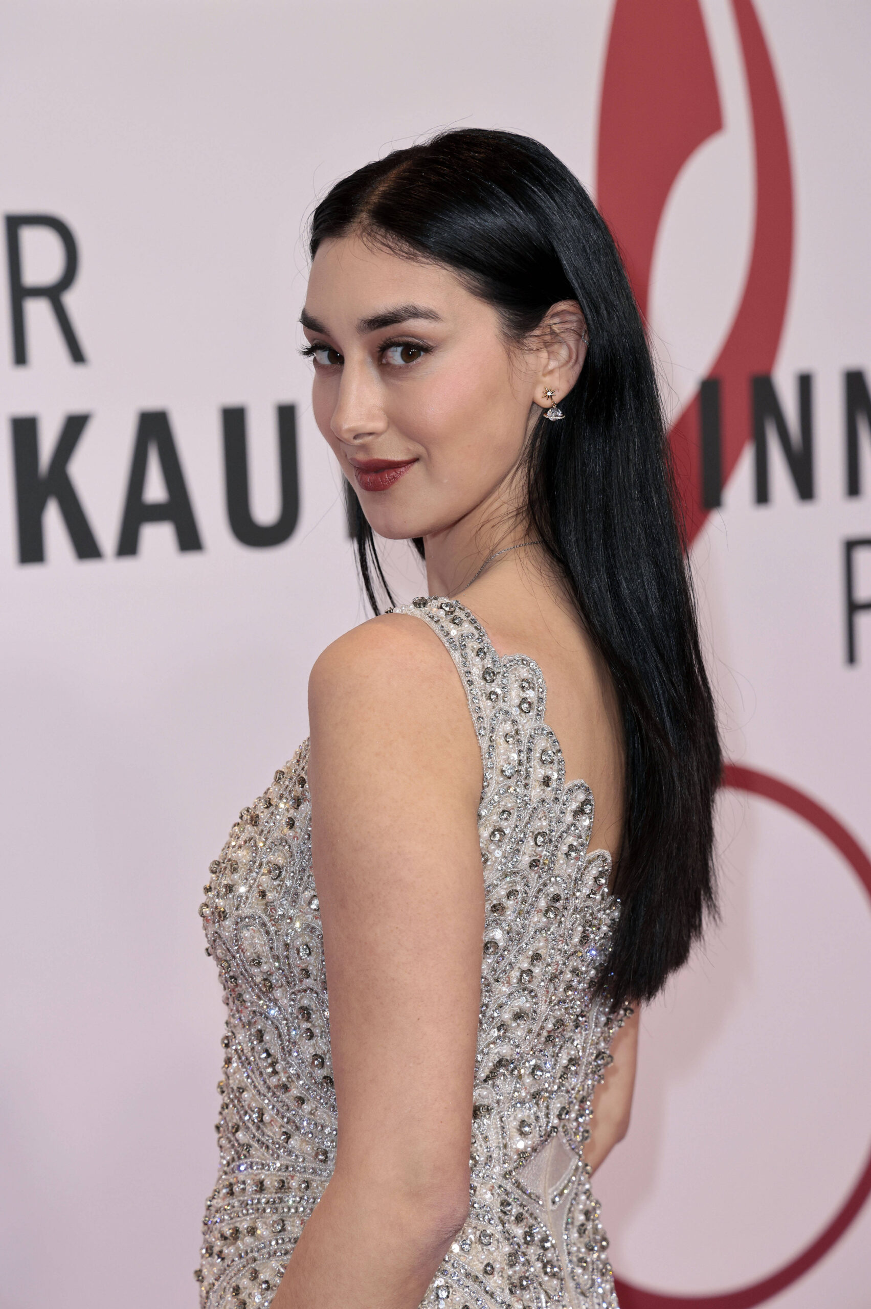Elif Demirezer bei der Verleihung des Deutschen Musikautor:innenpreises der GEMA 2026