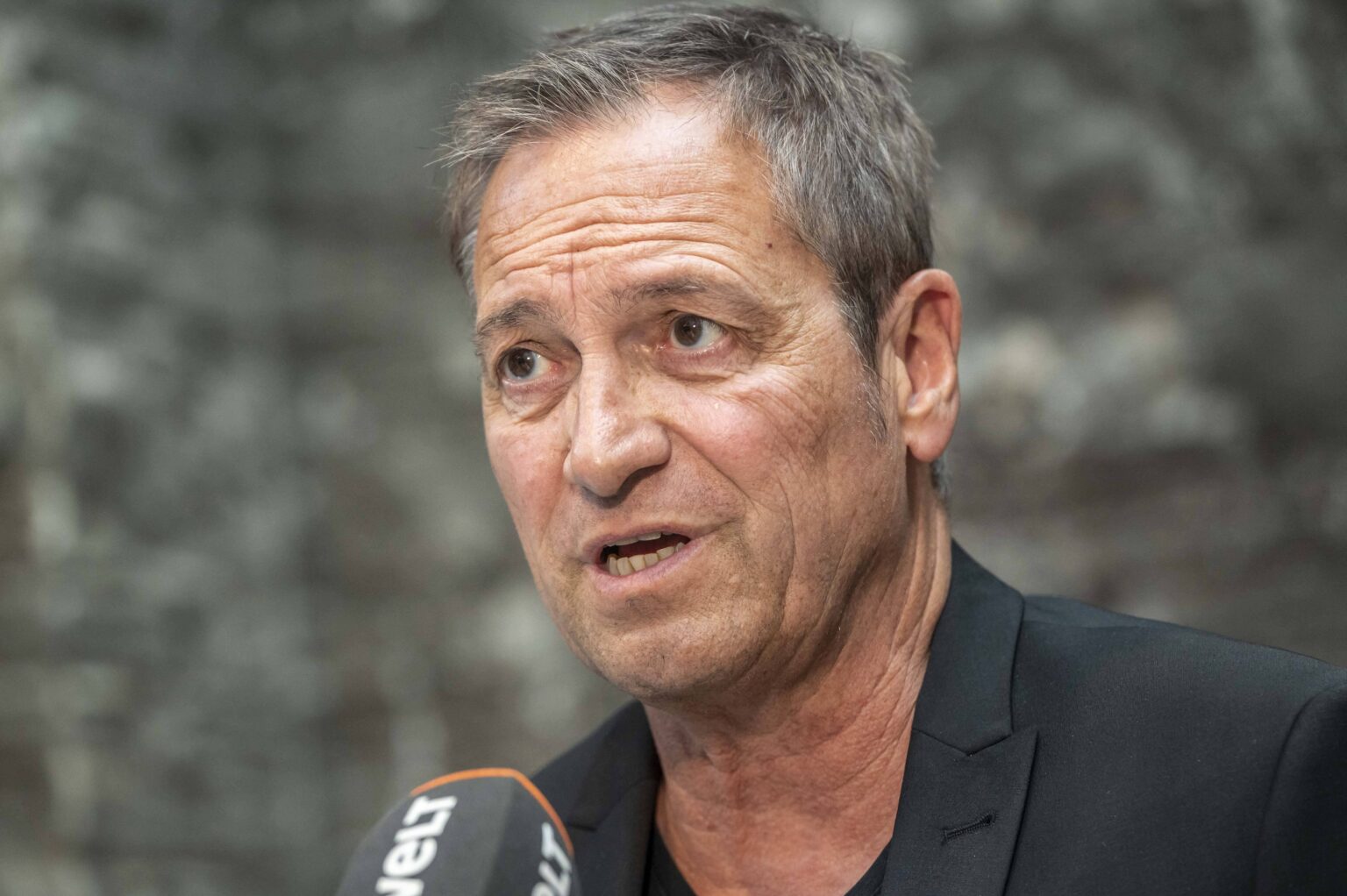 Dieter Nuhr bei der Verleihung des Leo-Baeck-Preises in Berlin