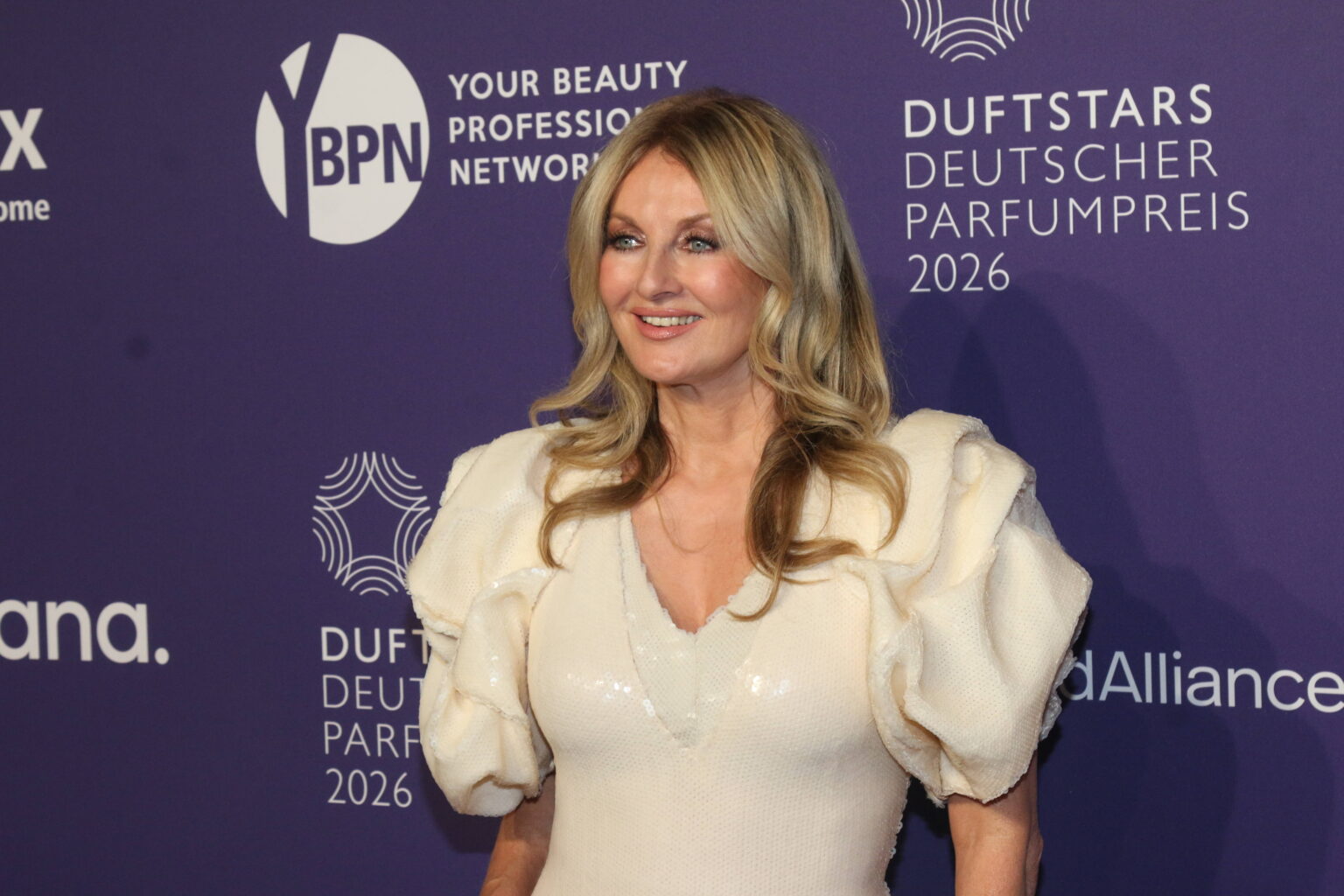 Frauke Ludowig moderiert 2026 erneut das Wiedersehen von Die Bachelors