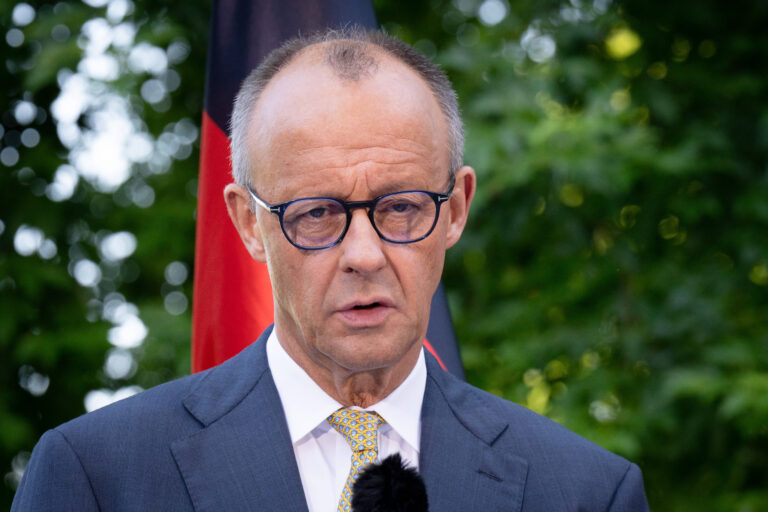 Bundeskanzler Friedrich Merz bei einem Pressestatement im Bundeskanzleramt in Berlin