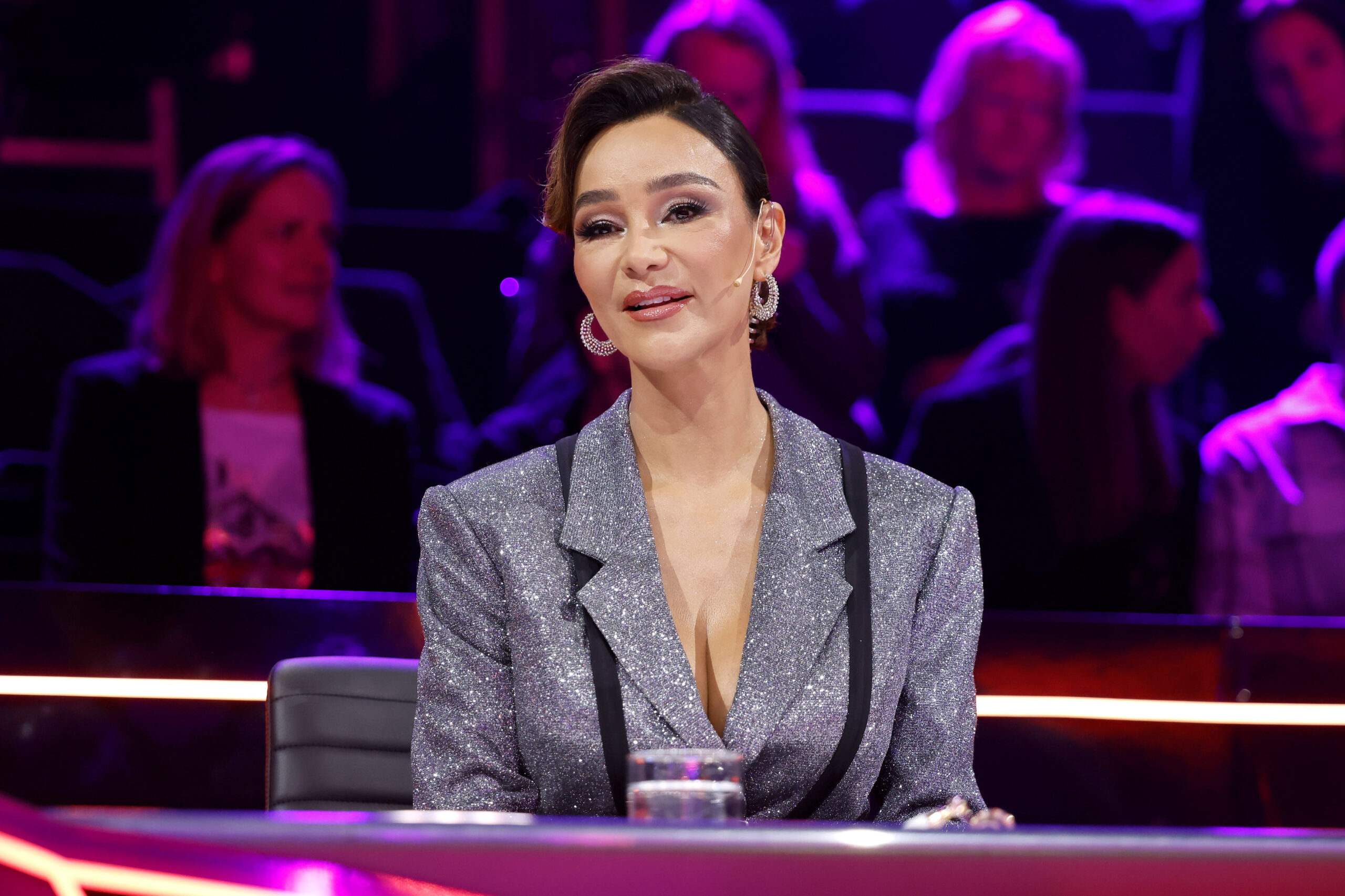 Verona Pooth, Moderatorin von Villa der Versuchung