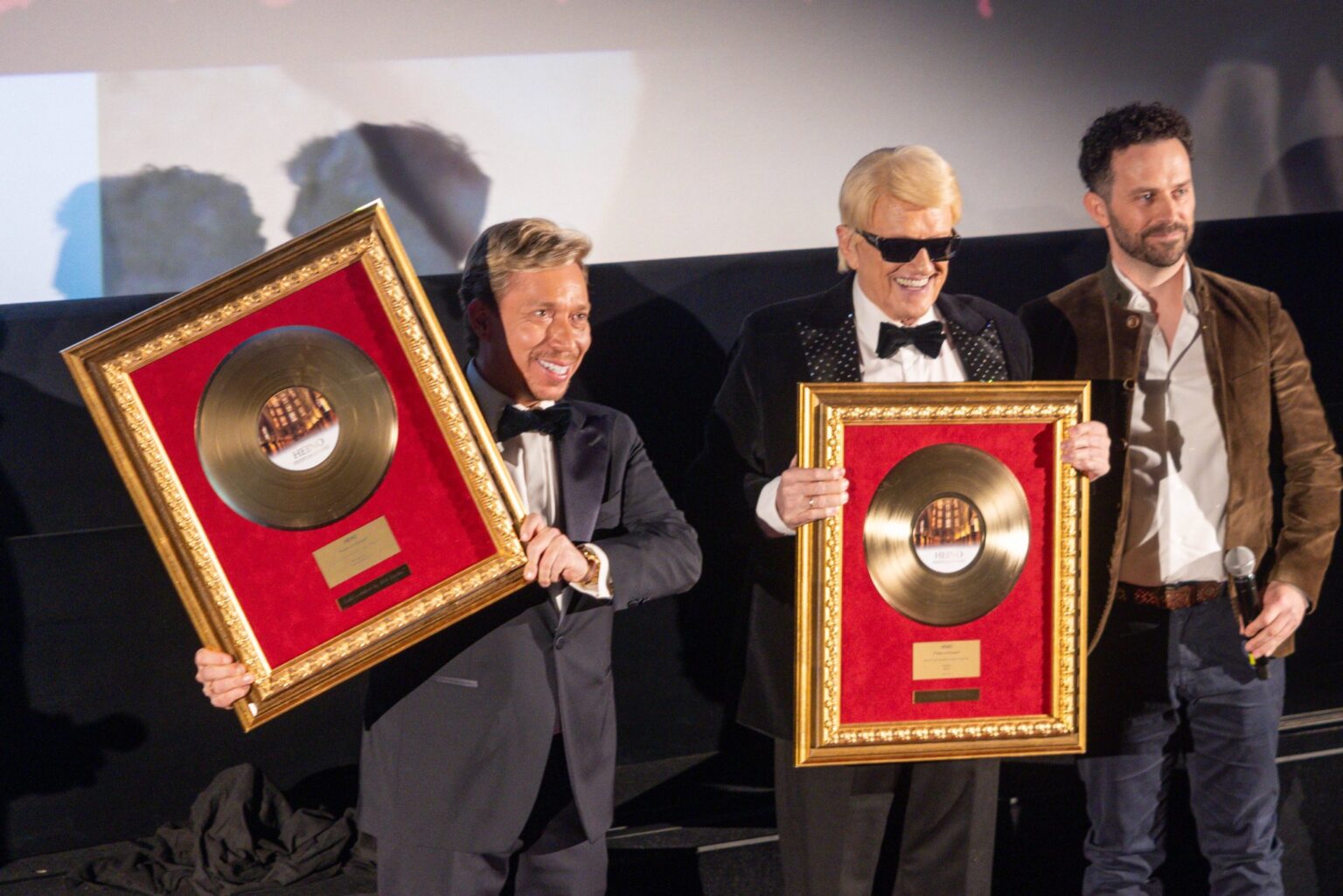 Heino im schwarzen Anzug bei der Premiere seiner Dokuserie in Kitzbühel im März 2026