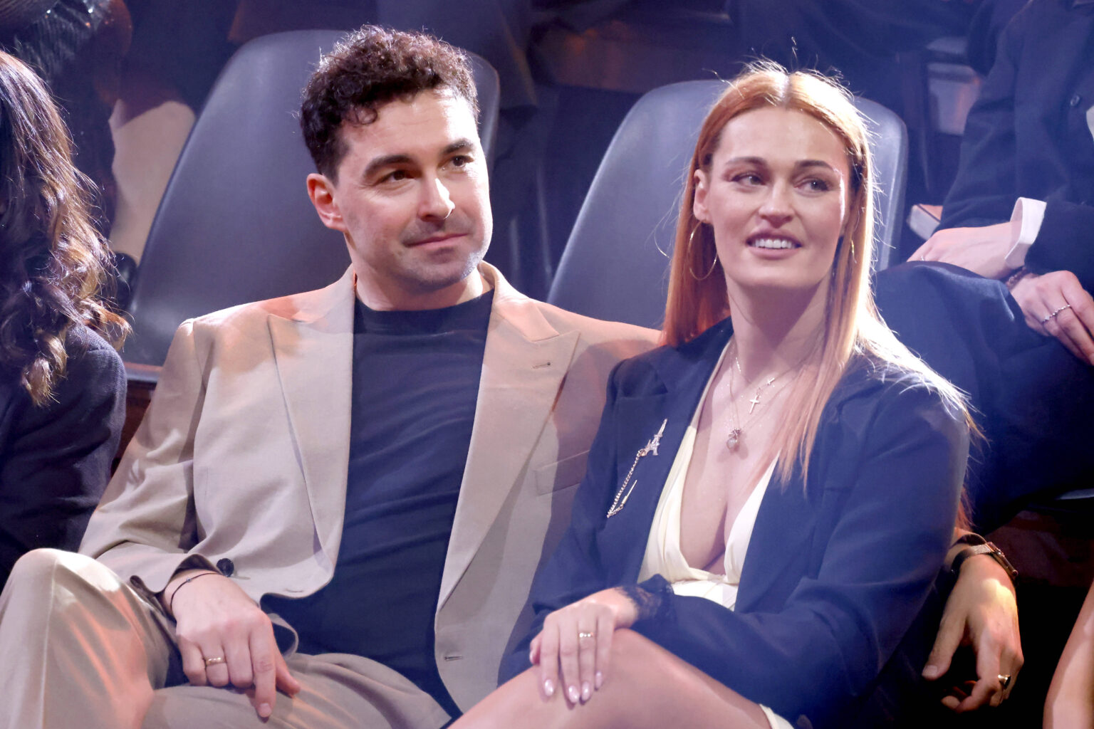 Andrzej Cibis und seine schwangere Frau Victoria Kleinfelder-Cibis auf dem Parkett von „Let's Dance"