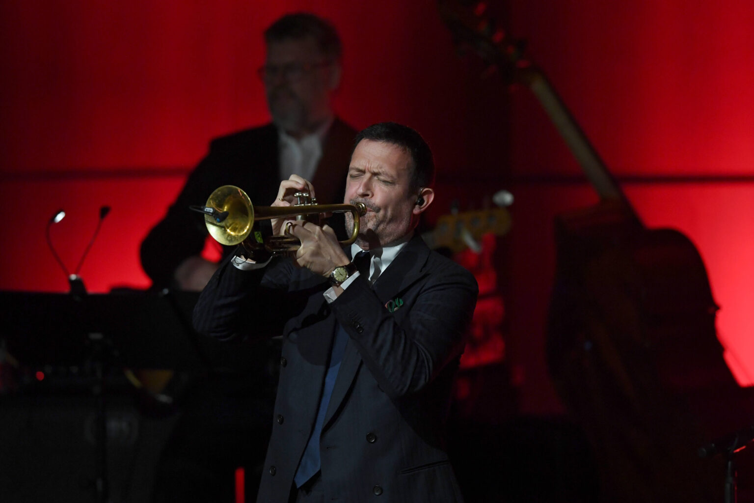 Jazztrompeter Till Brönner mit Trompete auf der Bühne bei Italia Live 2026 in Düsseldorf