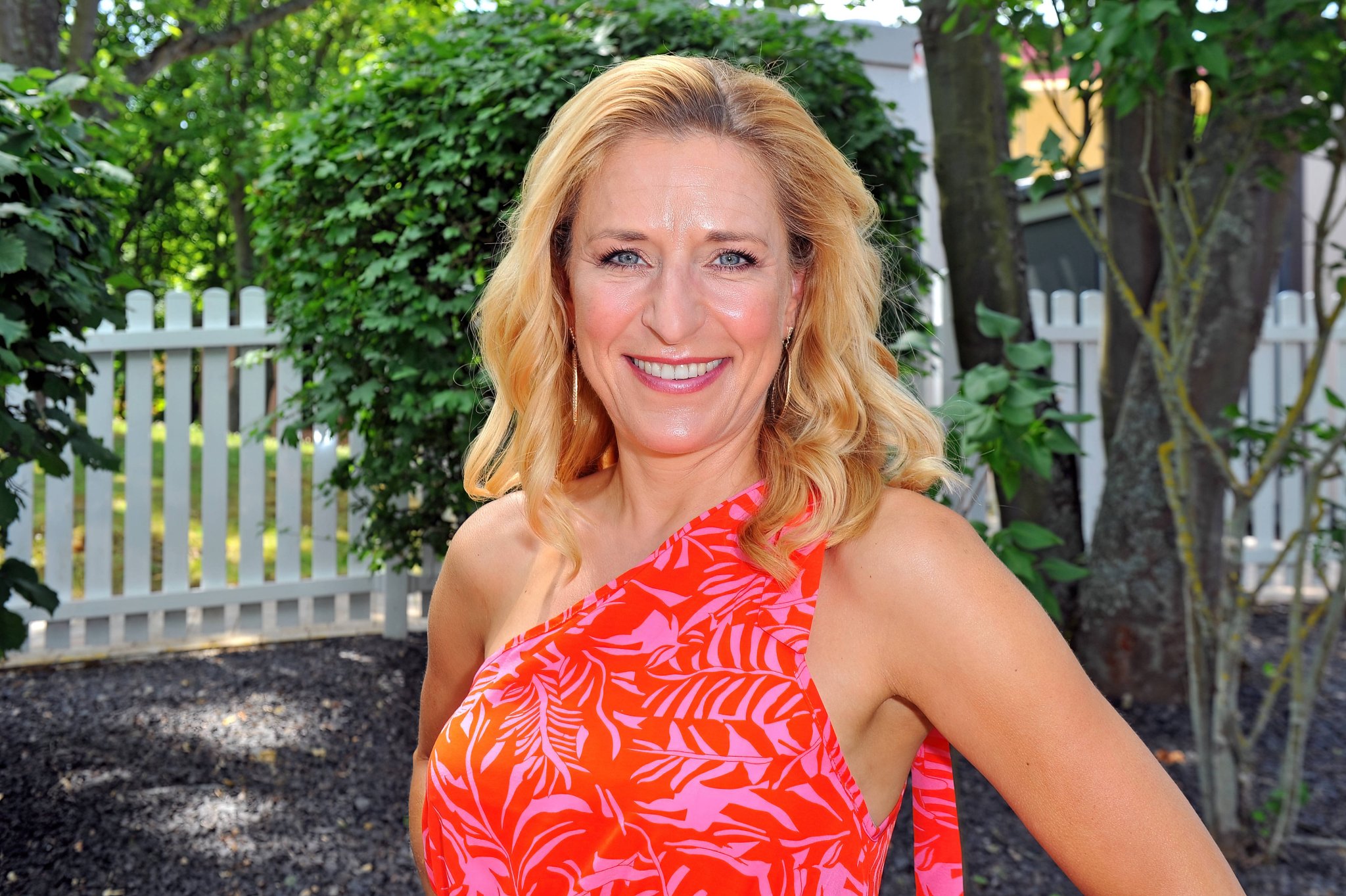 Stefanie Hertel im ZDF-Fernsehgarten in Mainz