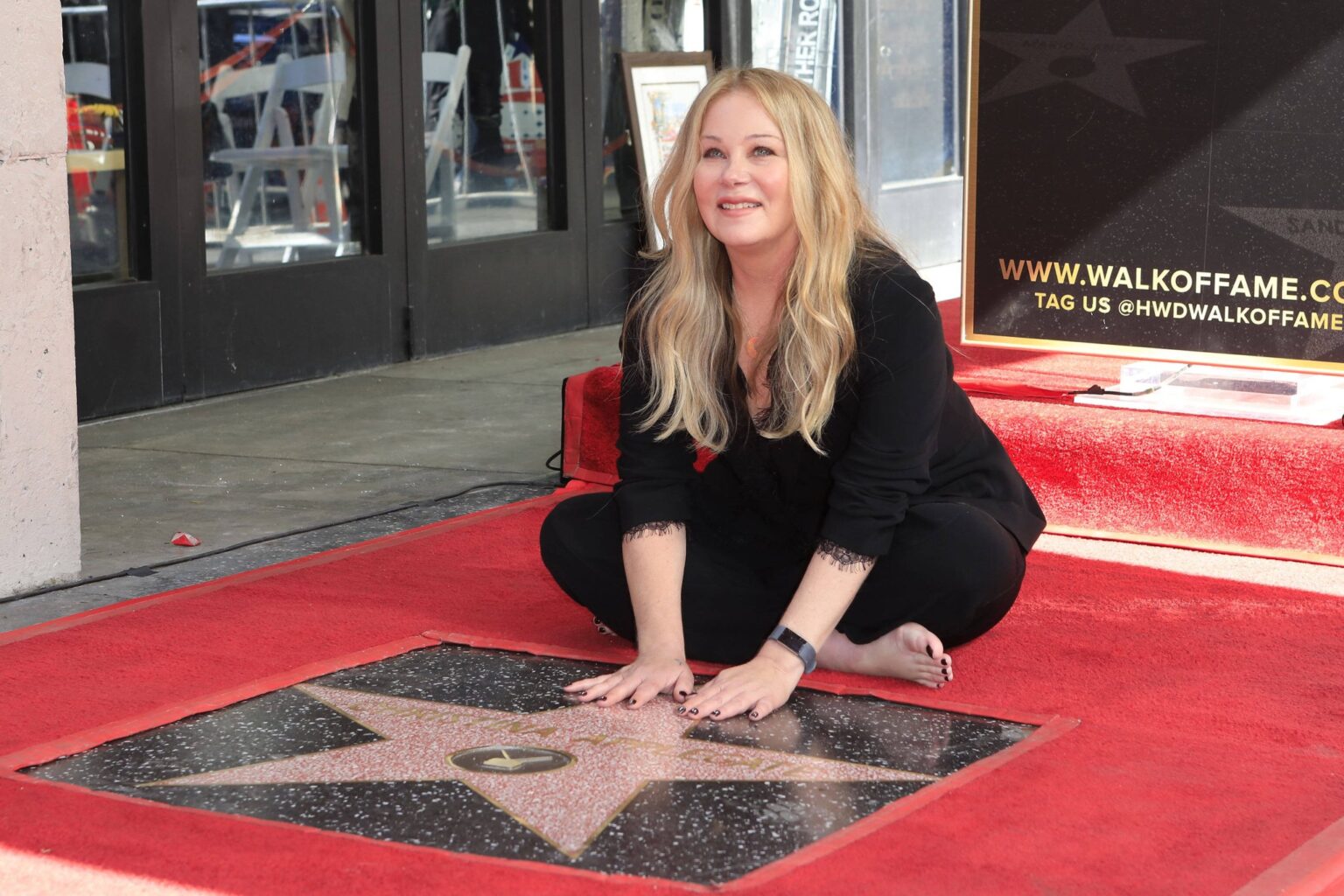Christina Applegate bei der Verleihung ihres Hollywood-Sterns 2022 in Los Angeles