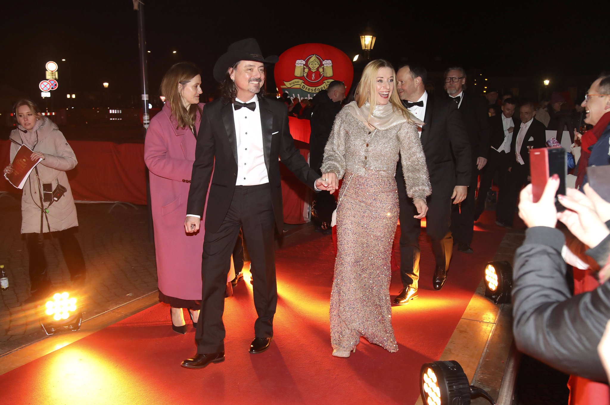 Stefanie Hertel mit Ehemann Lanny Lanner beim SemperOpernball 2026